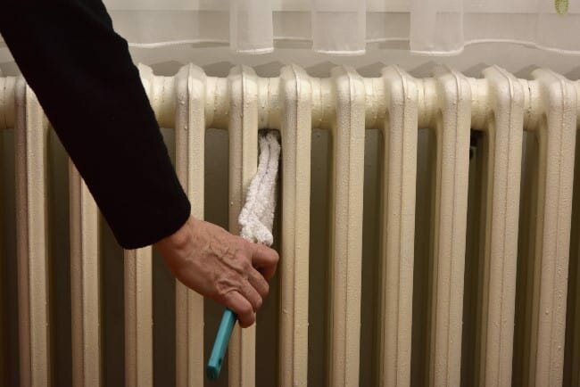 Cara mencuci radiator dalam dan di luar?