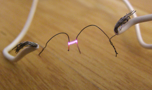 Apa busur listrik seperti yang terbentuk dan di mana digunakan
