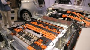 Baterai lithium-ion baru untuk kendaraan diisi ulang dalam waktu 10 menit dan terus 2500 siklus charge-discharge