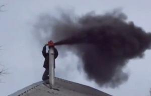 Tinggi cerobong asap relatif terhadap bubungan atap