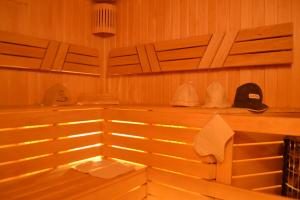 Bagaimana impian pengaturan benar atau sauna di rumah pribadi