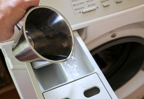 Mengapa menempatkan kopi, es dan bilas di mesin cuci?