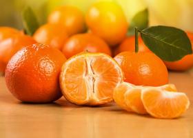 Bagaimana memilih jeruk keprok yang aman