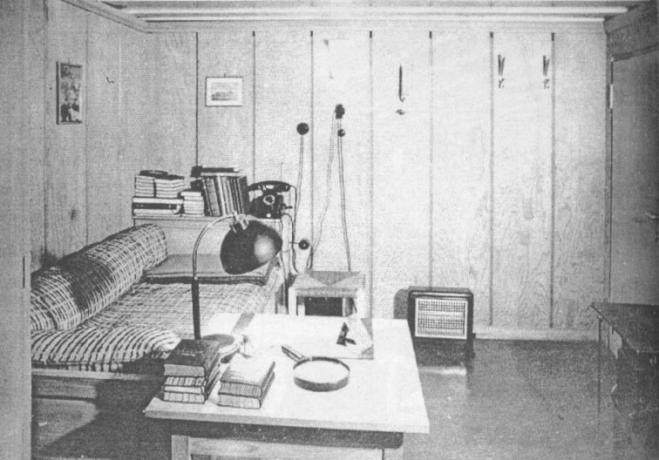 kamar tidur Hitler di kediaman "Felsennest"